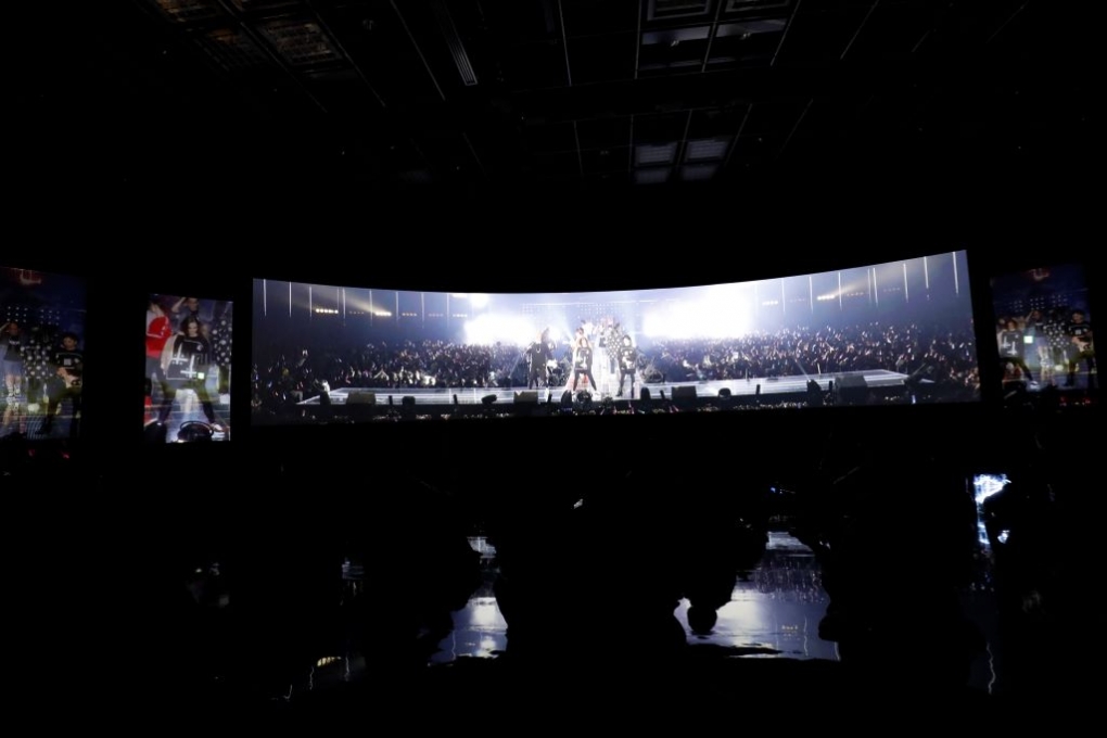 SUPER LIVE VIEWING【VISIONS-TGC】｜世界初12Kワイド映像伝送